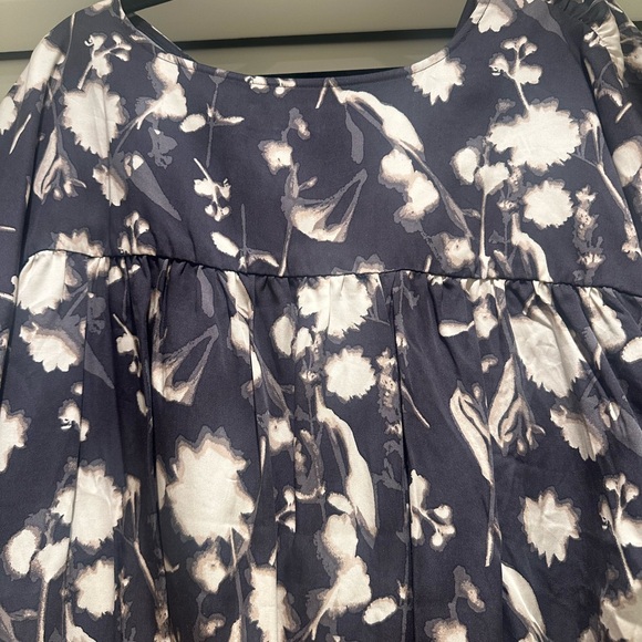 NWT Evereve Black and Cream Phoebe Dolman Floral Top size XL - Picture 7 of 9